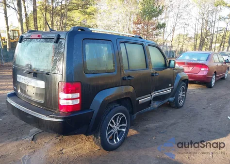 2011 Jeep Liberty Sport from USA, damaged, VIN 1J4PN2GK1BW563541